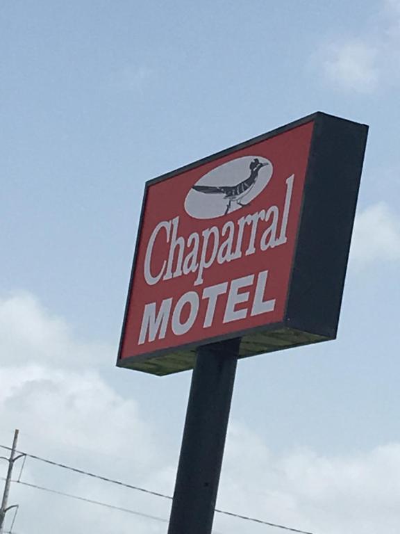 Chaparral Motel Main image 1